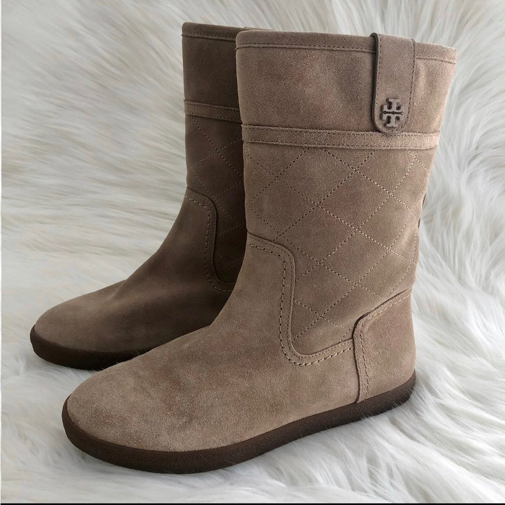 Tory Burch Alana Quilted Suede Shearling Fur Lined Rubber Sole Boots Size 8